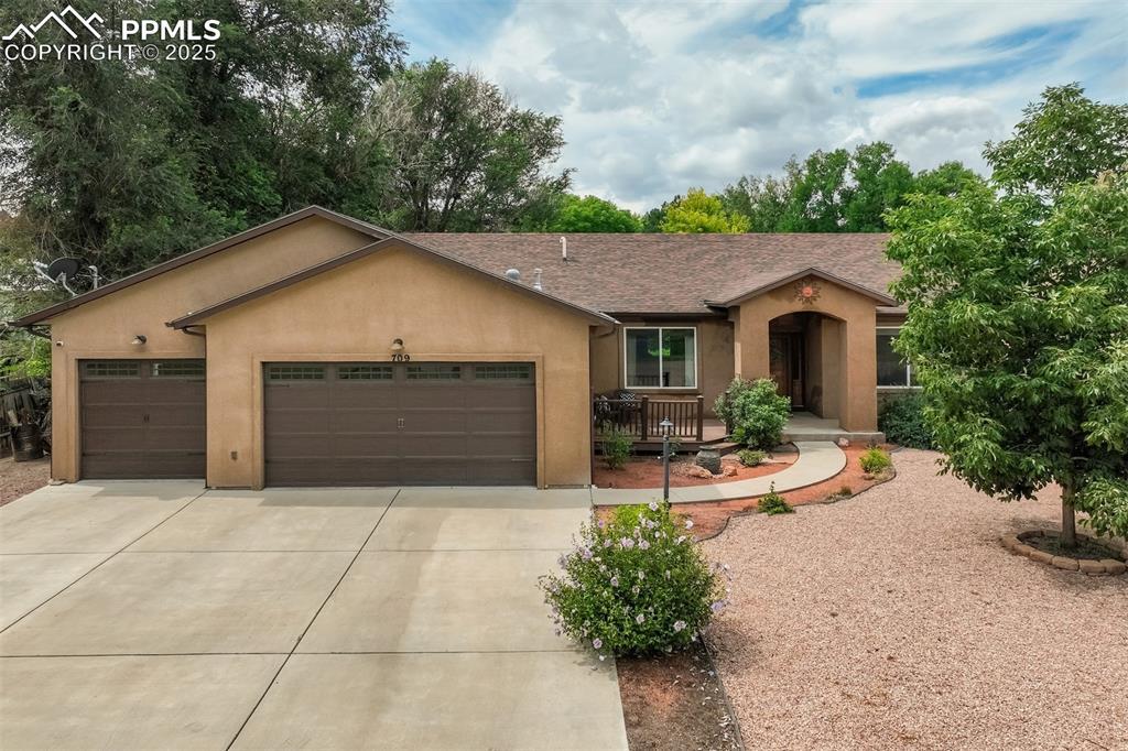 709 Pisgah St., Canon City, CO 81212