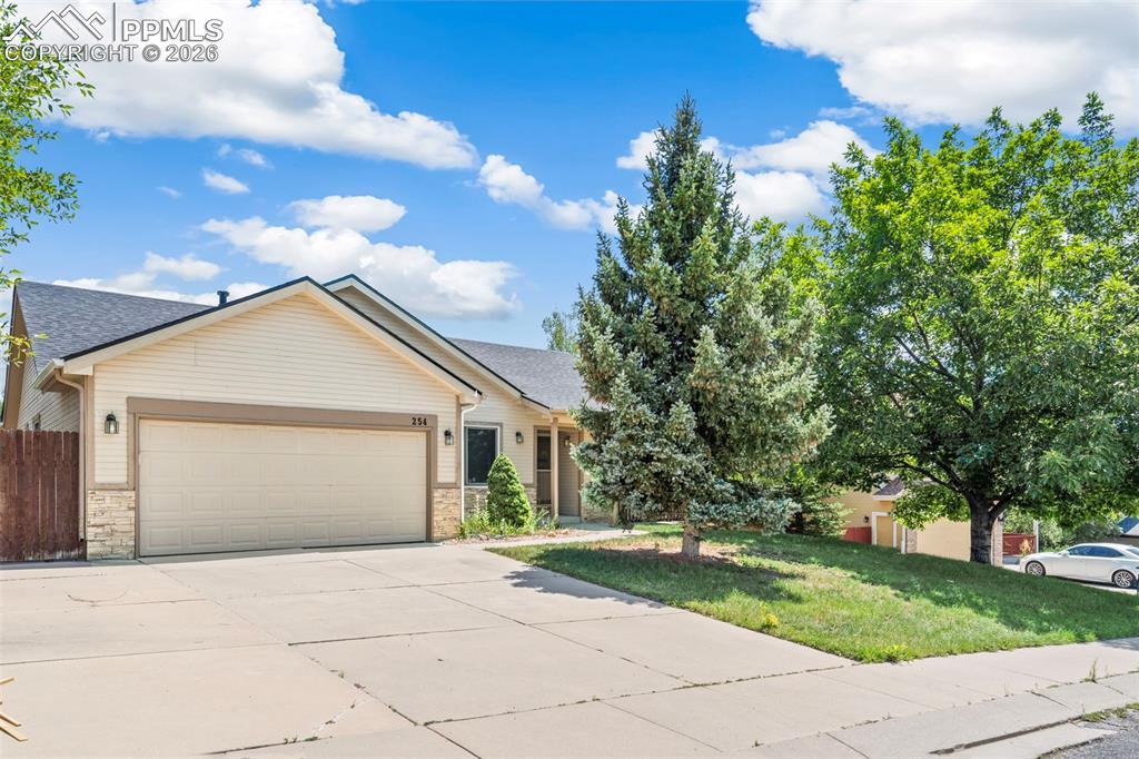 254 Candletree Cir., Monument, CO 80132