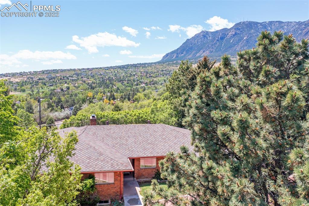 11 Loma Linda Dr., Colorado Springs, CO 80906