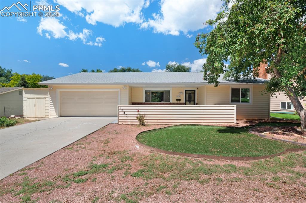 1020 Pioneer Ln., Colorado Springs, CO 80904