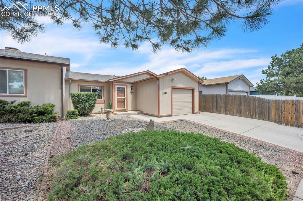 5640 S Buckskin Pass Dr., Colorado Springs, CO 80917