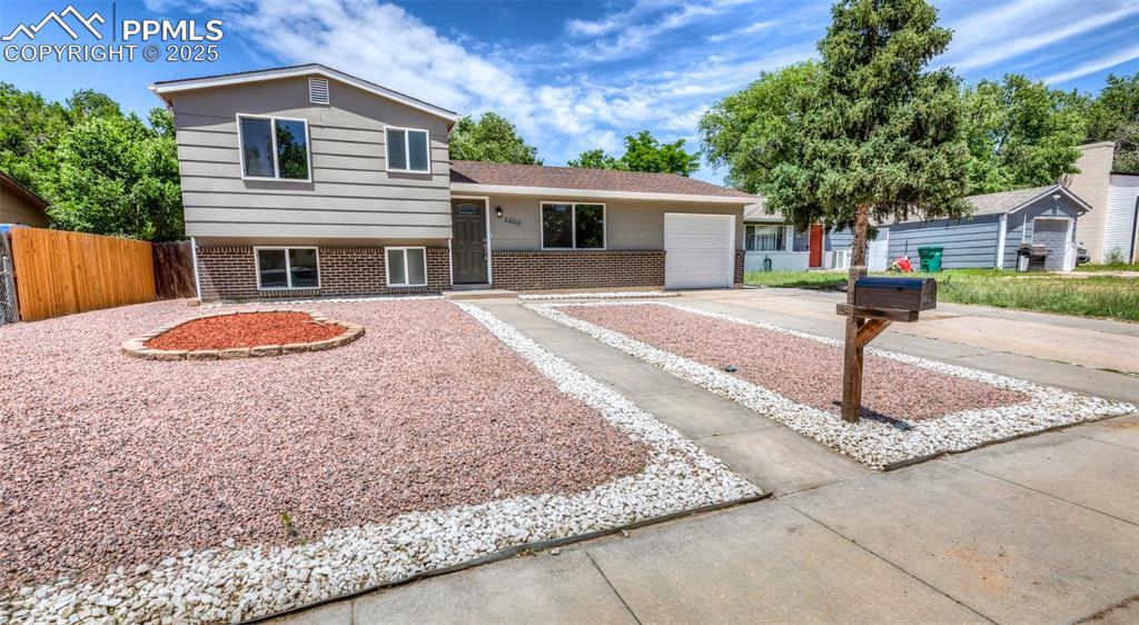 4460 Monica Dr., Colorado Springs, CO 80916