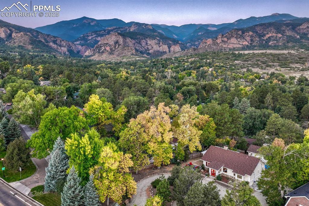 1516 Mesa Ave., Colorado Springs, CO 80906