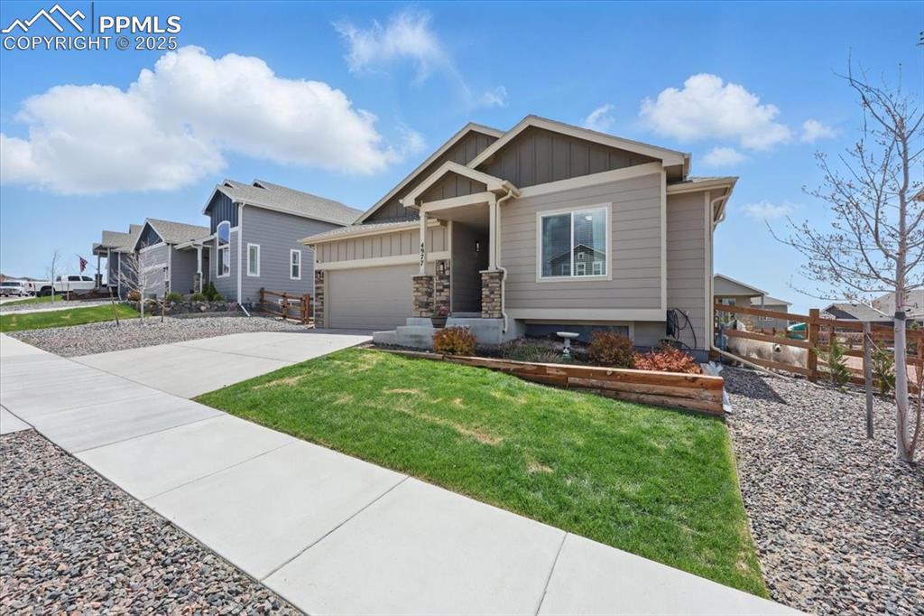 4977 Makalu Dr., Colorado Springs, CO 80924