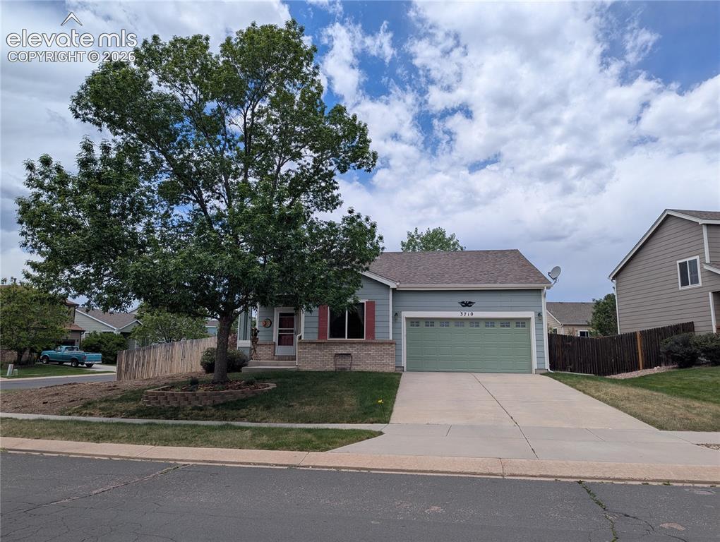 3710 Range Dr., Colorado Springs, CO 80922