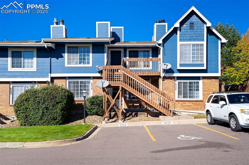 6254 Village Ln., Colorado Springs, CO 80918