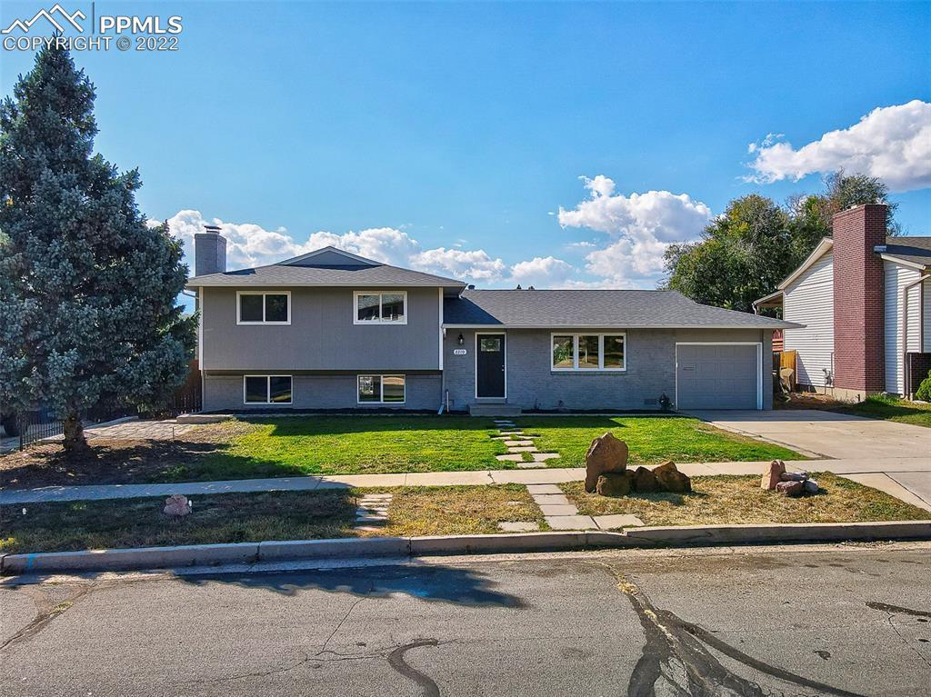 2210 Wold Ave., Colorado Springs, CO 80909