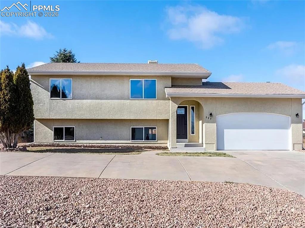 649 S Bond Dr., Pueblo, CO 81007