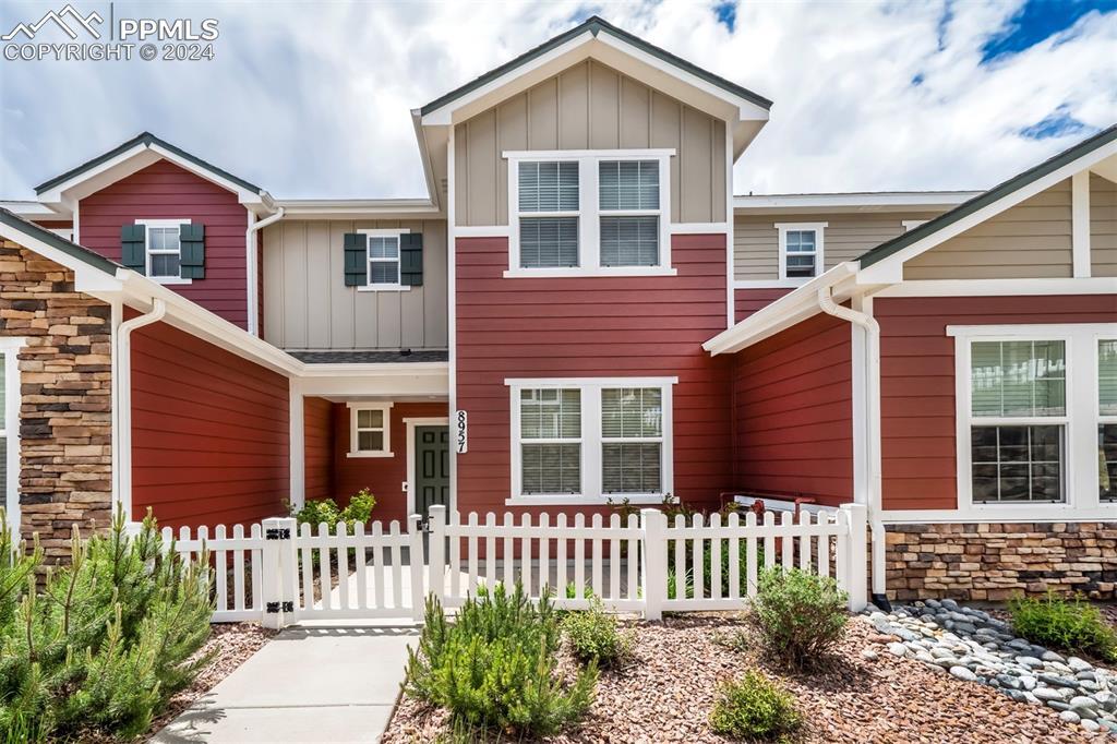 8957 Bella Flora Heights, Colorado Springs, CO 80924