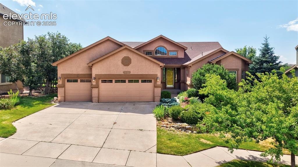 1825 Bridle Oaks Ln., Colorado Springs, CO 80921