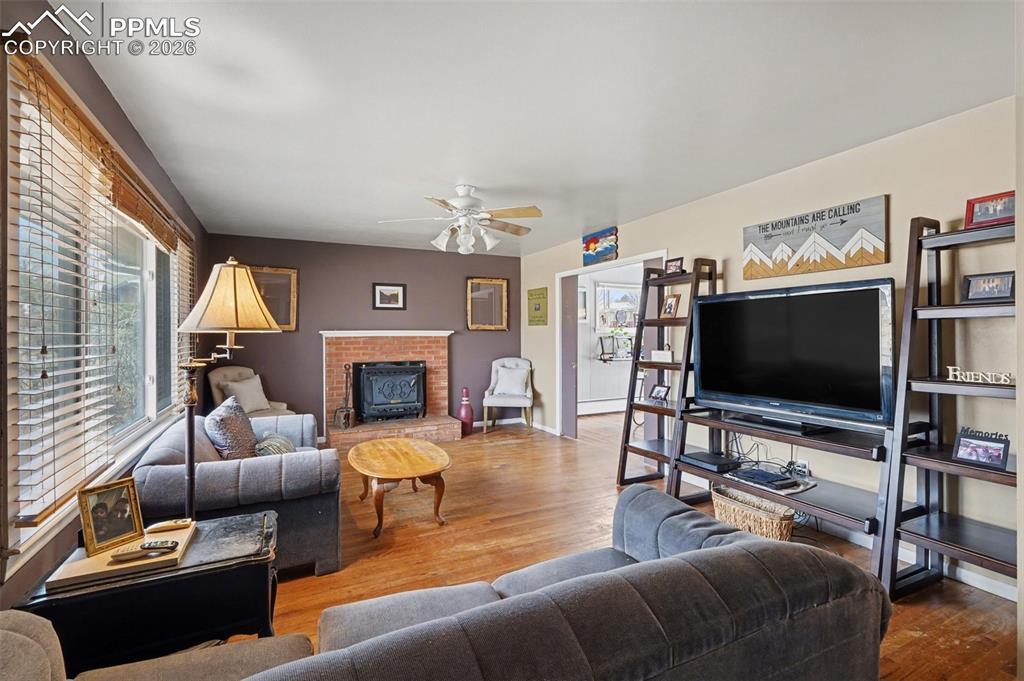 2207 Mcarthur Ave., Colorado Springs, CO 80909