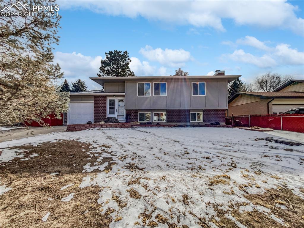 351 Fay Dr., Colorado Springs, CO 80911
