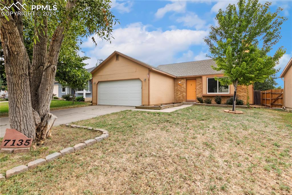 7135 Grey Feather Ct., Colorado Springs, CO 80919