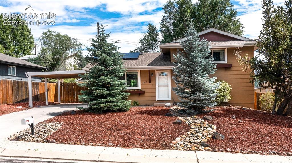 2257 Whitewood Dr., Colorado Springs, CO 80910
