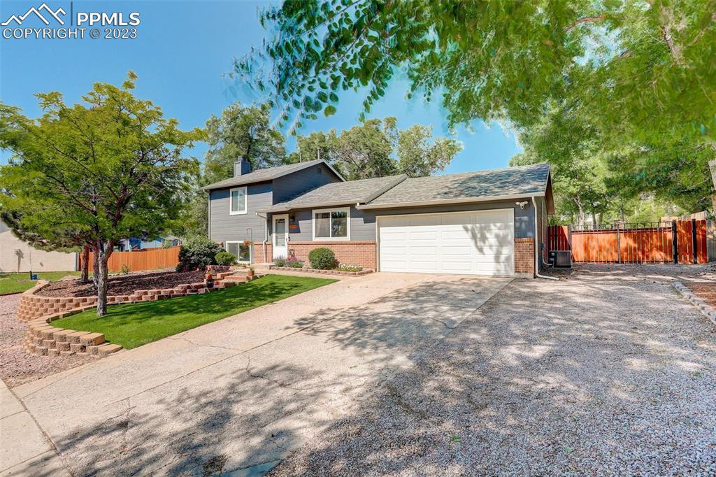 3630 Catalpa Dr., Colorado Springs, CO 80907