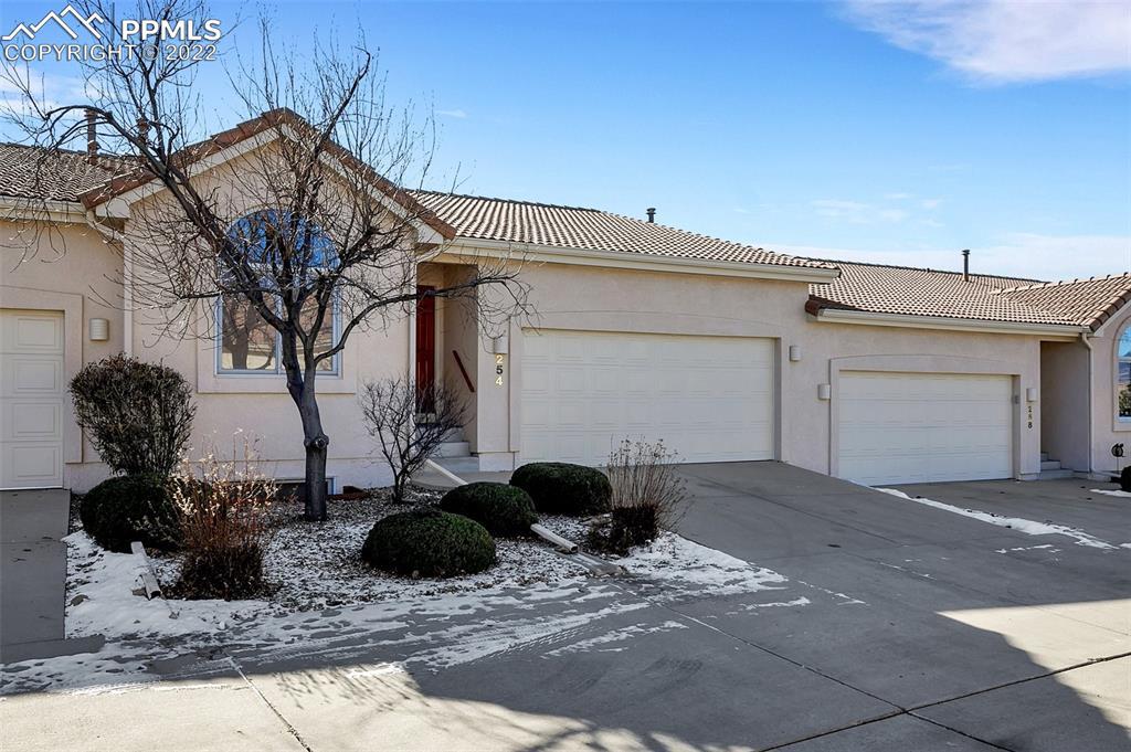 254 Luxury Ln., Colorado Springs, CO 80921