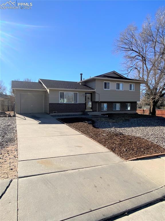 4313 Dryden Dr., Colorado Springs, CO 80916