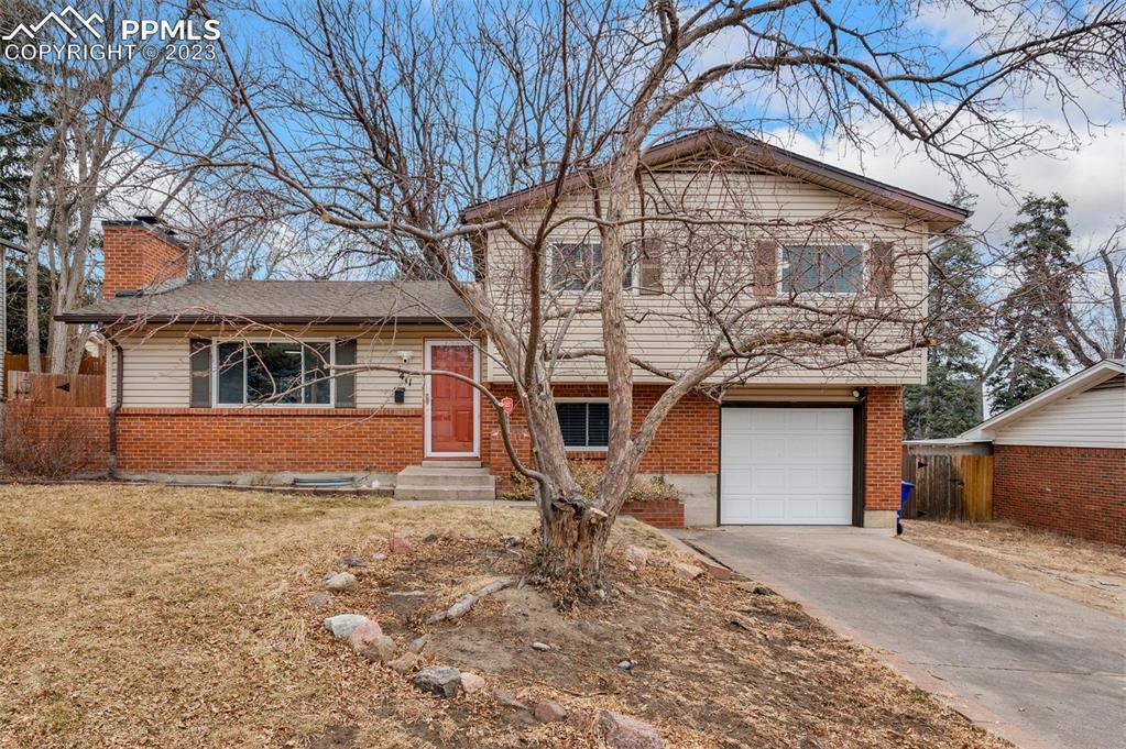 1411 Holmes Dr., Colorado Springs, CO 80909