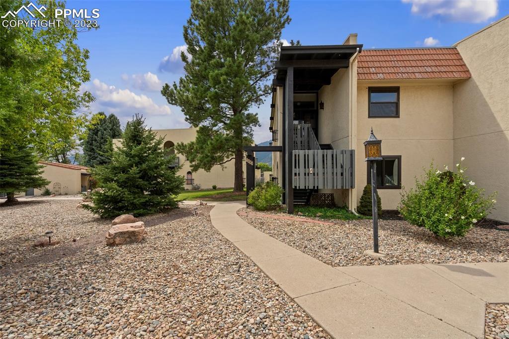 1098 Fontmore Rd. #A, Colorado Springs, CO 80904