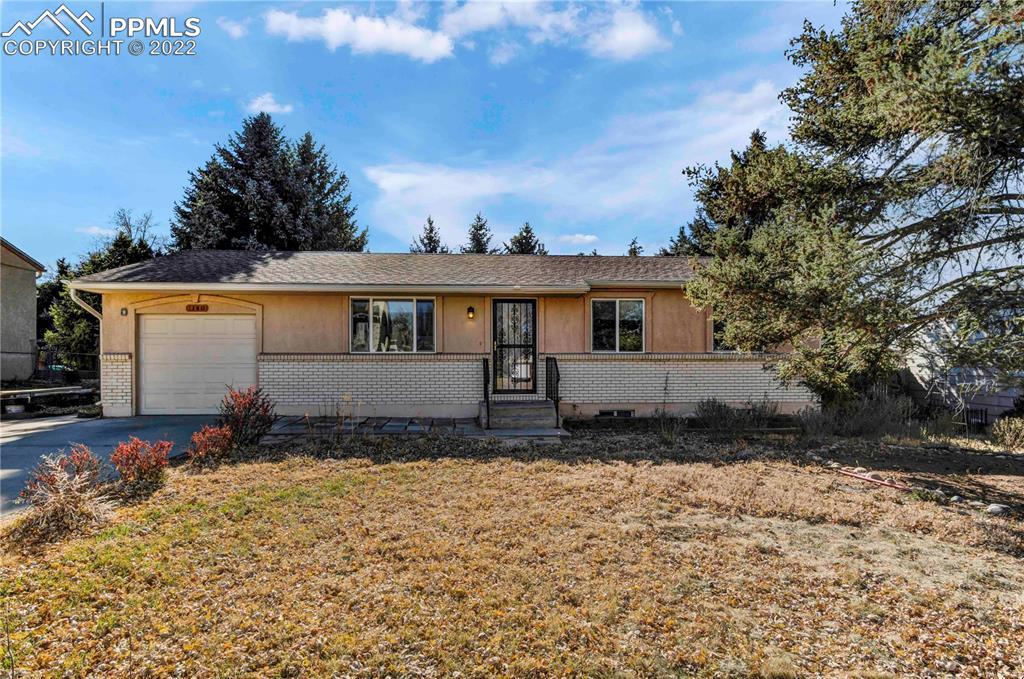 1140 Atoka Dr., Colorado Springs, CO 80915