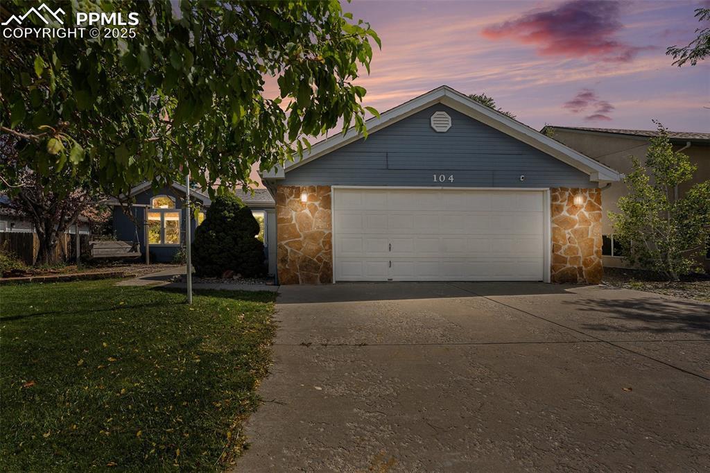 104 High Meadows Dr., Florence, CO 81226