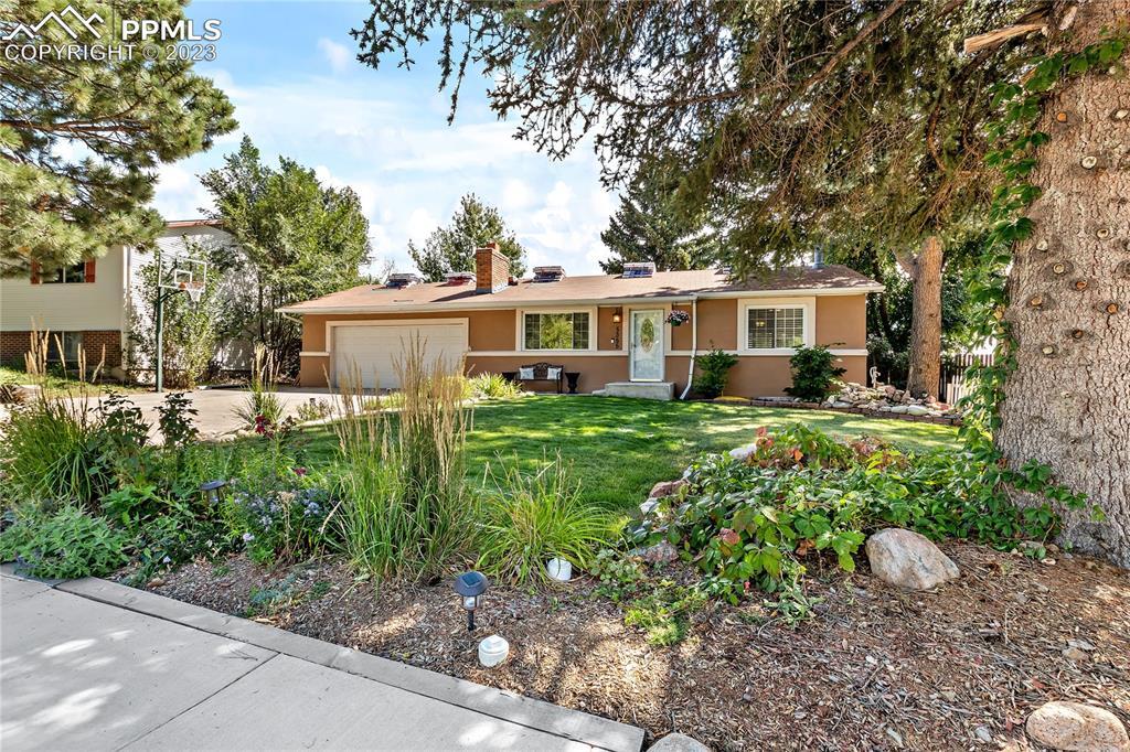 5355 Del Paz Dr., Colorado Springs, CO 80918