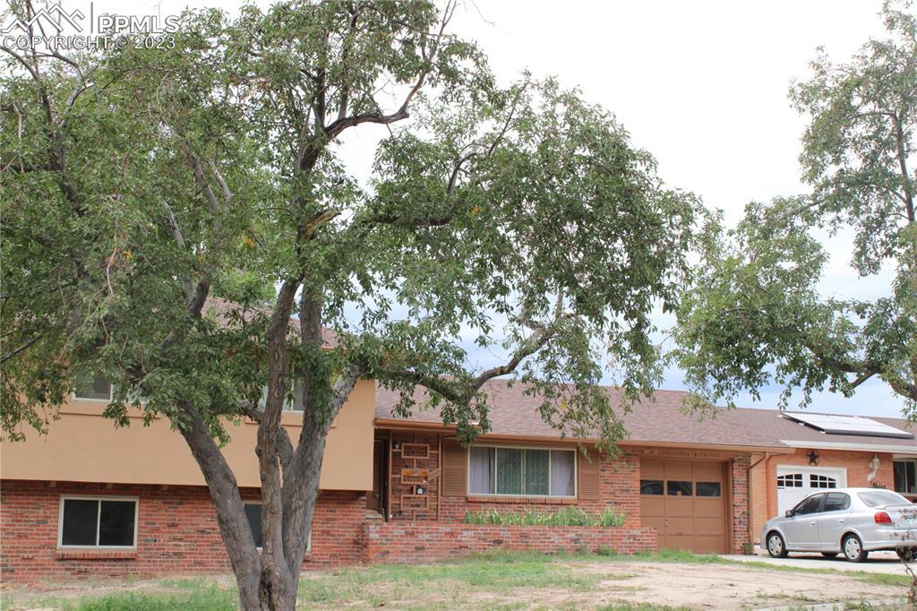 2242 Bennett Ave., Colorado Springs, CO 80909