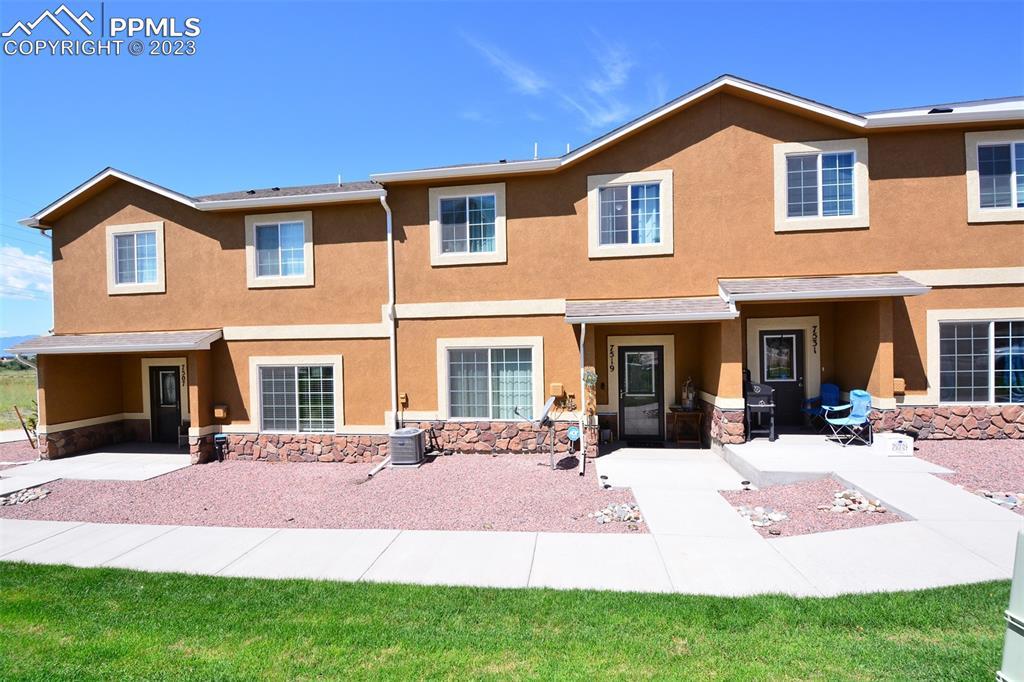 7519 Red Fir Point, Colorado Springs, CO 80908