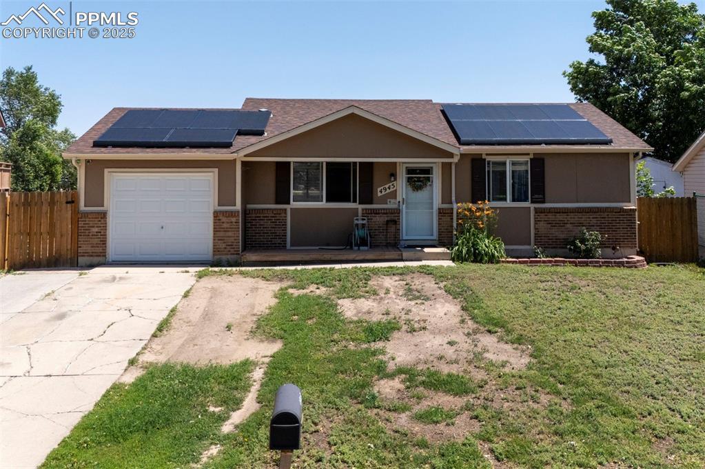 4945 Wineskin Cir., Colorado Springs, CO 80916