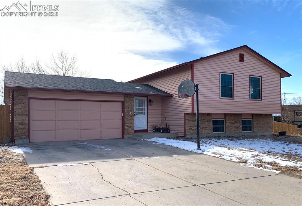 7255 Painted Rock Dr., Colorado Springs, CO 80911