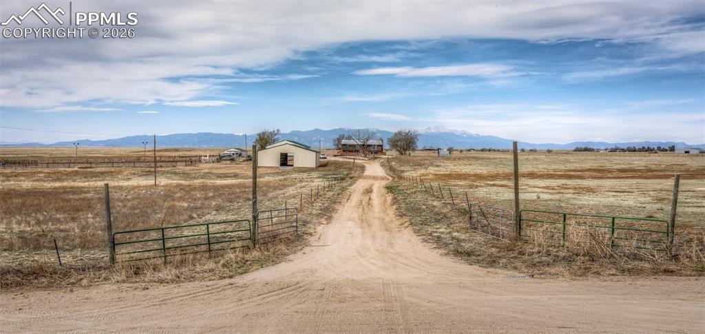 3830 Hemmingway Rd., Colorado Springs, CO 80930