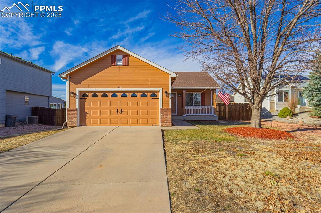7525 Waterman Way, Colorado Springs, CO 80922