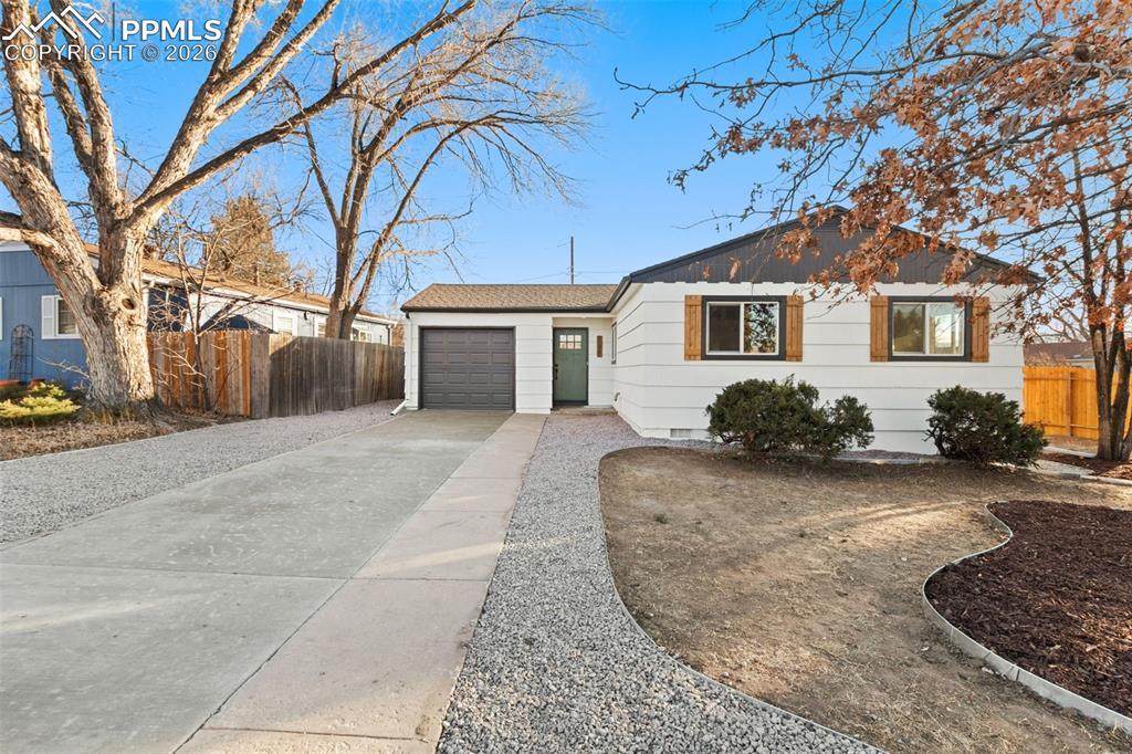 303 Edgewood Dr., Colorado Springs, CO 80907