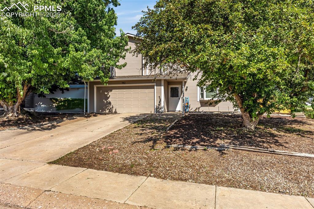 982 Candlestar Loop, Fountain, CO 80817