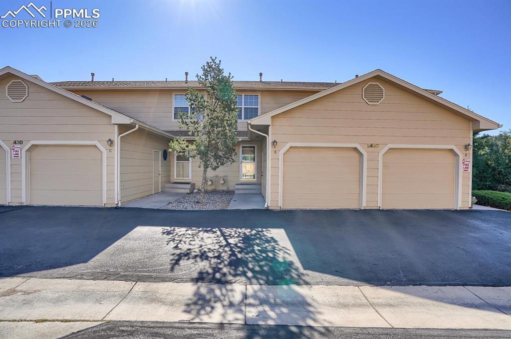 2430 Hamlet Ln. #B, Colorado Springs, CO 80918