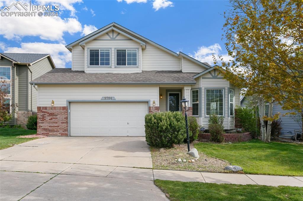 9704 Stoneglen Dr., Colorado Springs, CO 80920