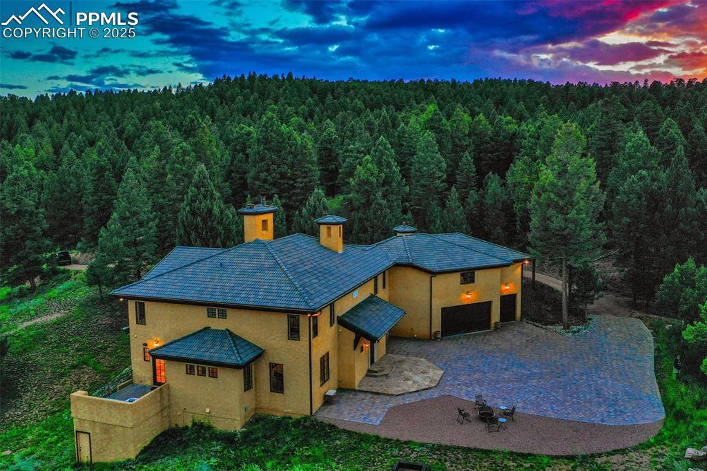 419 Lucky Lady Dr., Woodland Park, CO 80863