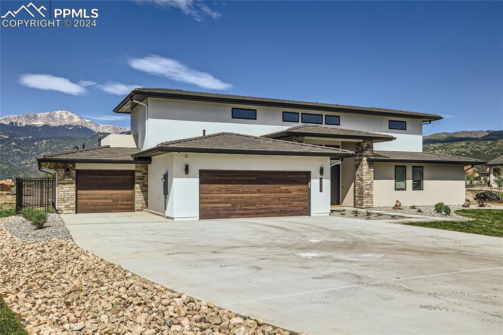 2604 Cathedral Sky View, Colorado Springs, CO 80904