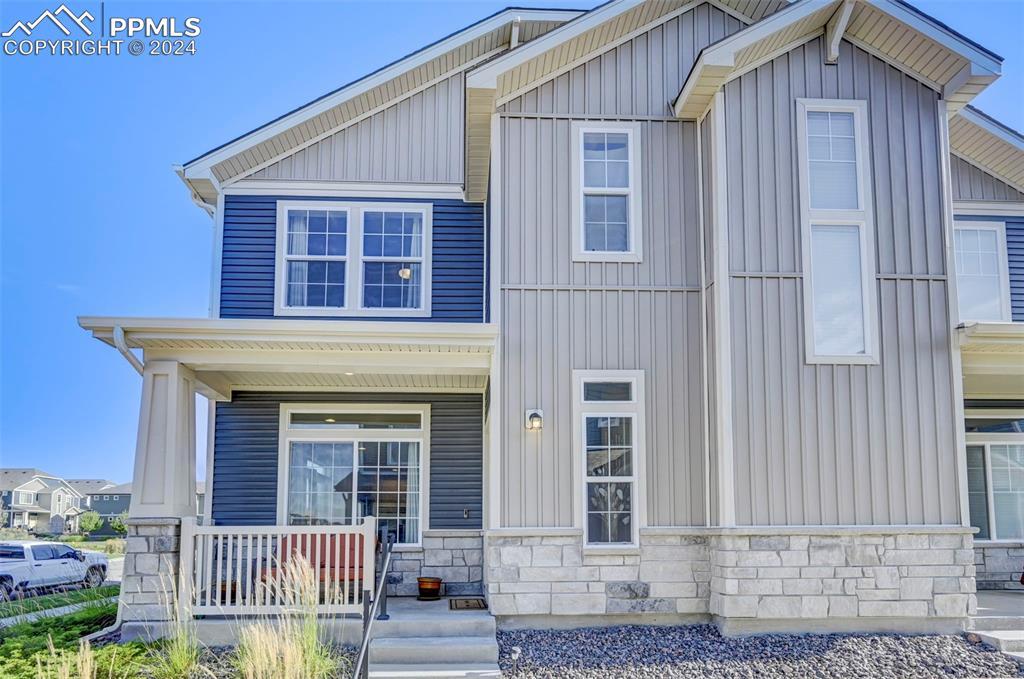 9509 Duncannon View, Colorado Springs, CO 80927