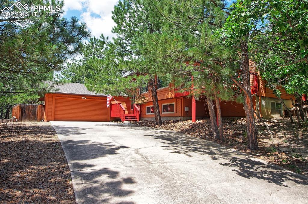 7110 Oak Hills Ln., Colorado Springs, CO 80919