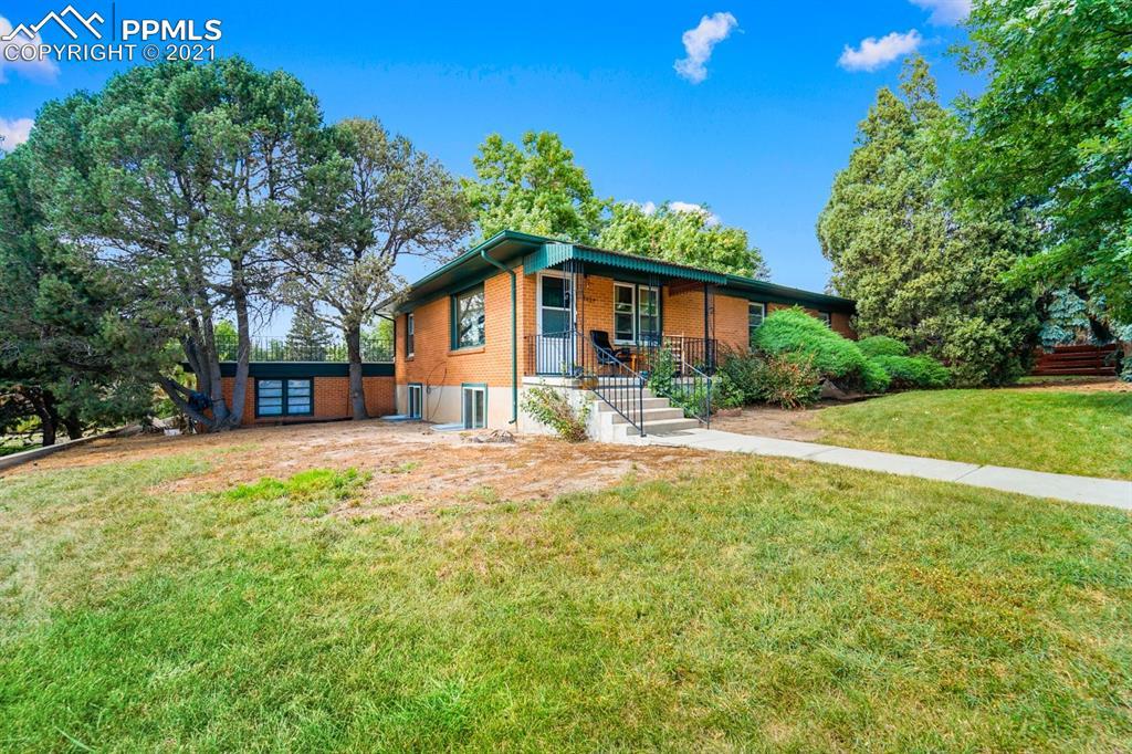 3824 Meadow Ln., Colorado Springs, CO 80907