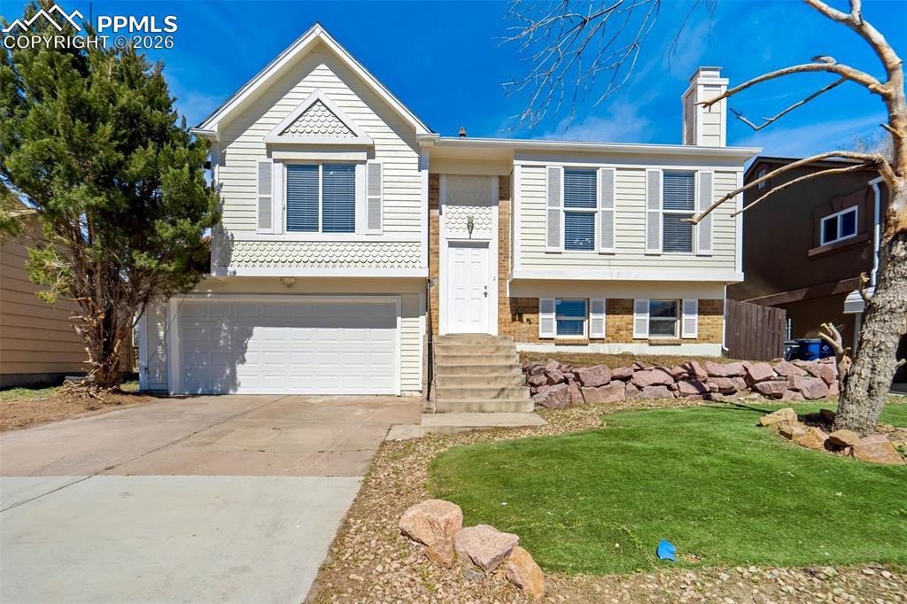 2410 Clarendon Dr., Colorado Springs, CO 80916