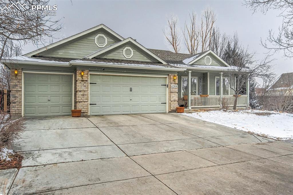 4364 Pioneer Creek Dr., Colorado Springs, CO 80922