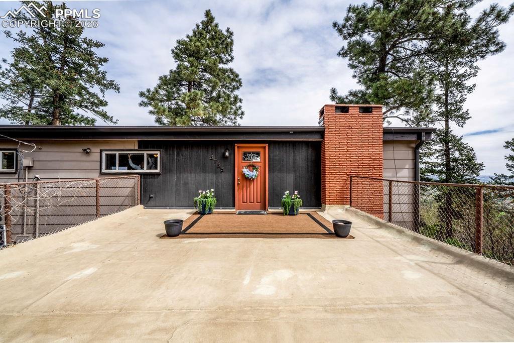 3785 Overlook Rd., Colorado Springs, CO 80906