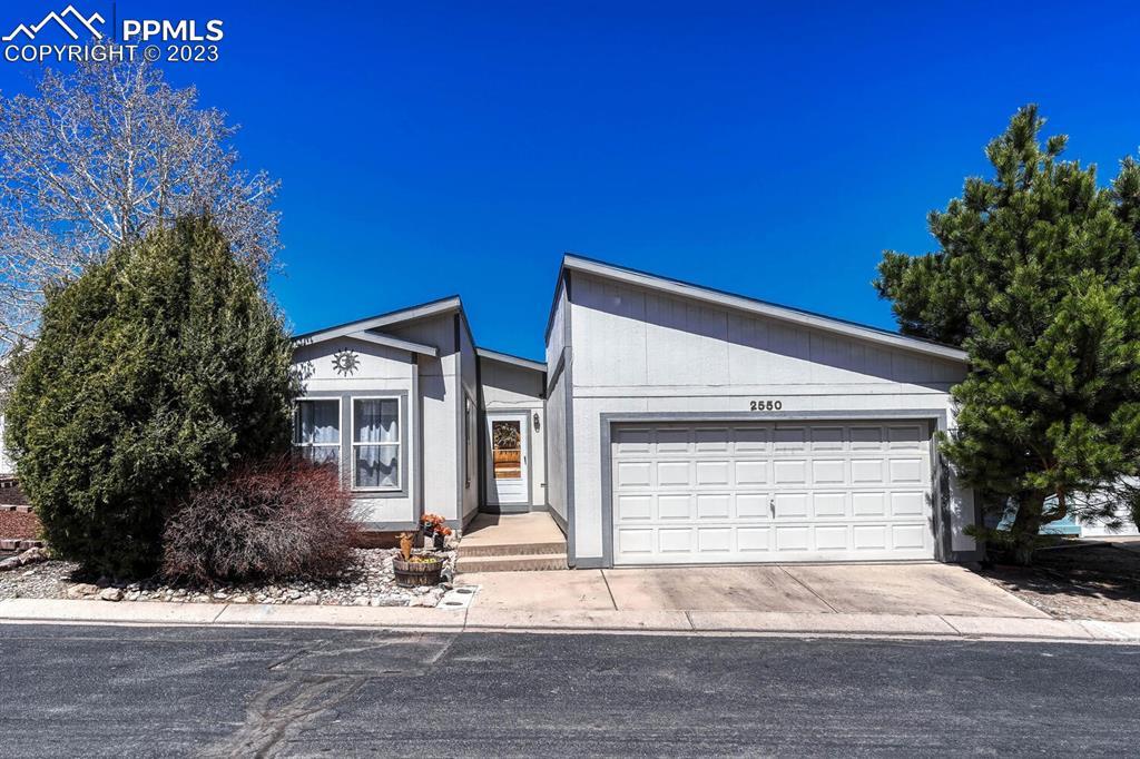 2550 Wheaton Dr., Colorado Springs, CO 80904