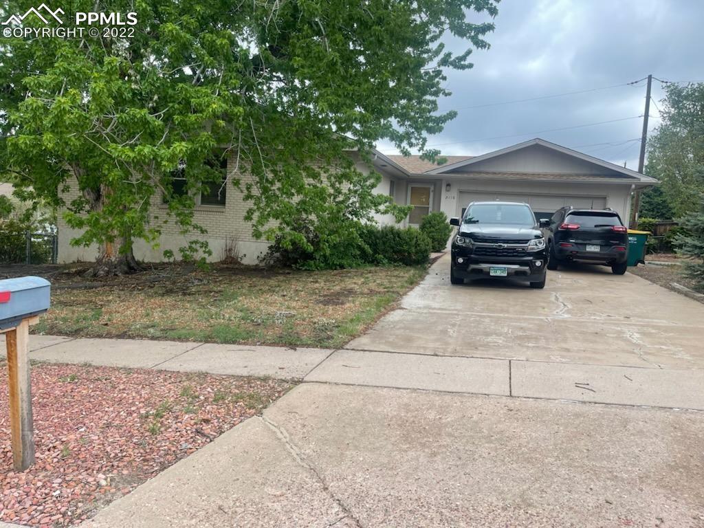 2118 Sussex Ln., Colorado Springs, CO 80909