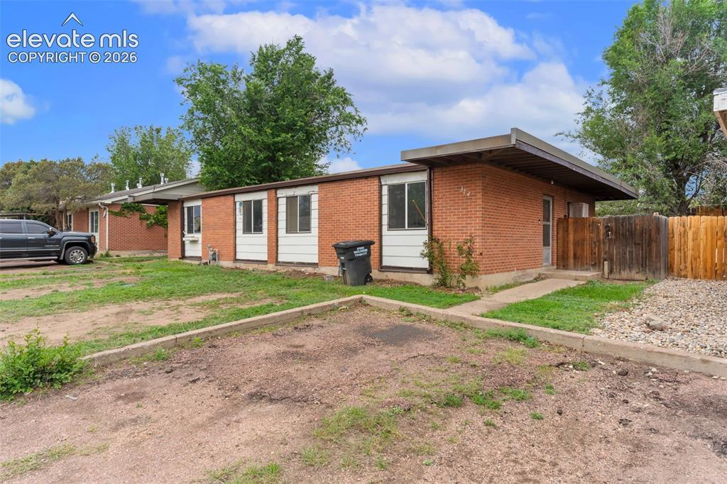 372 Greensboro, Colorado Springs, CO 80906