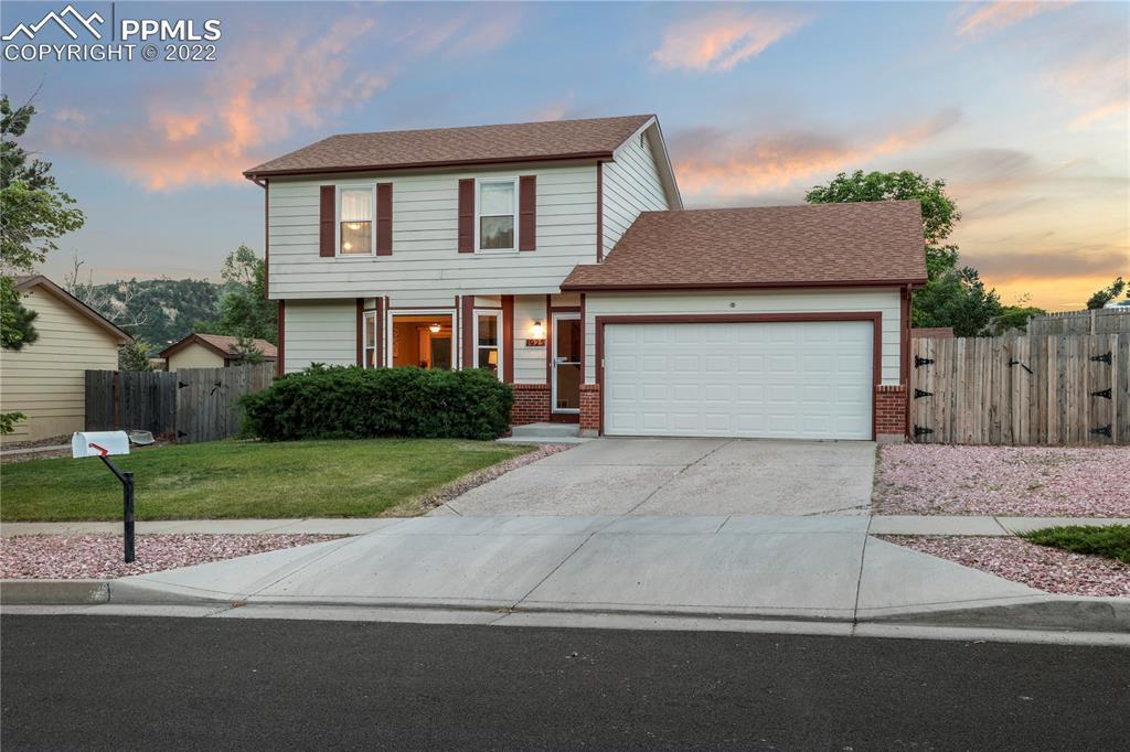 1925 Palm Dr., Colorado Springs, CO 80918