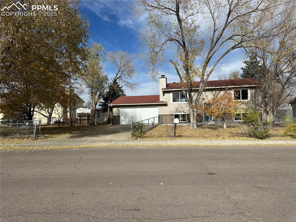 2010 Hampton South, Colorado Springs, CO 80906