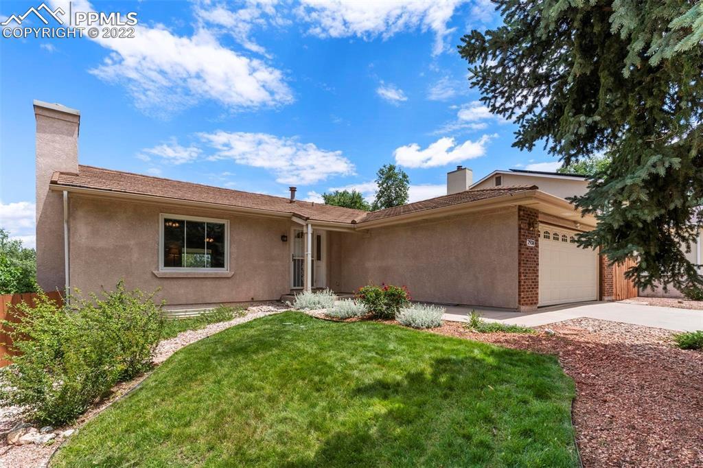 2938 Westcliff Cir., Colorado Springs, CO 80906